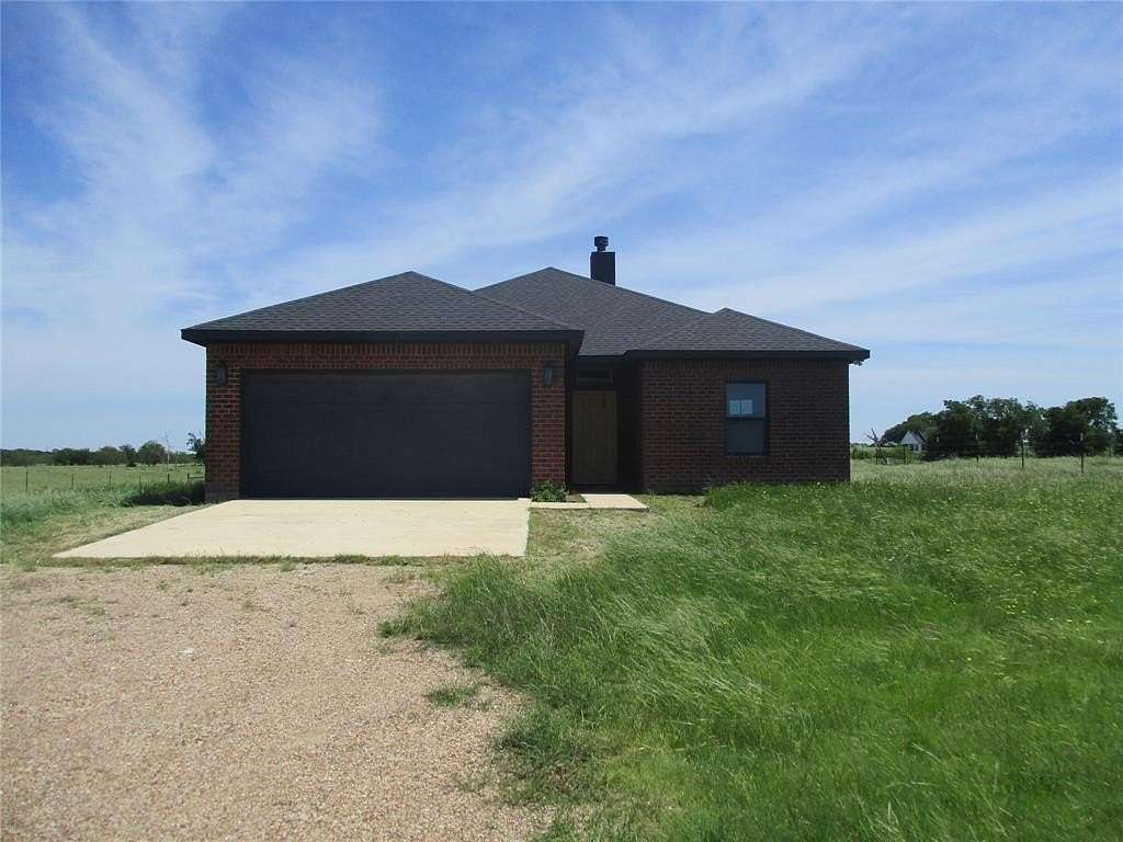 3.27 Acres of Land with Home for Sale in Kaufman, Texas