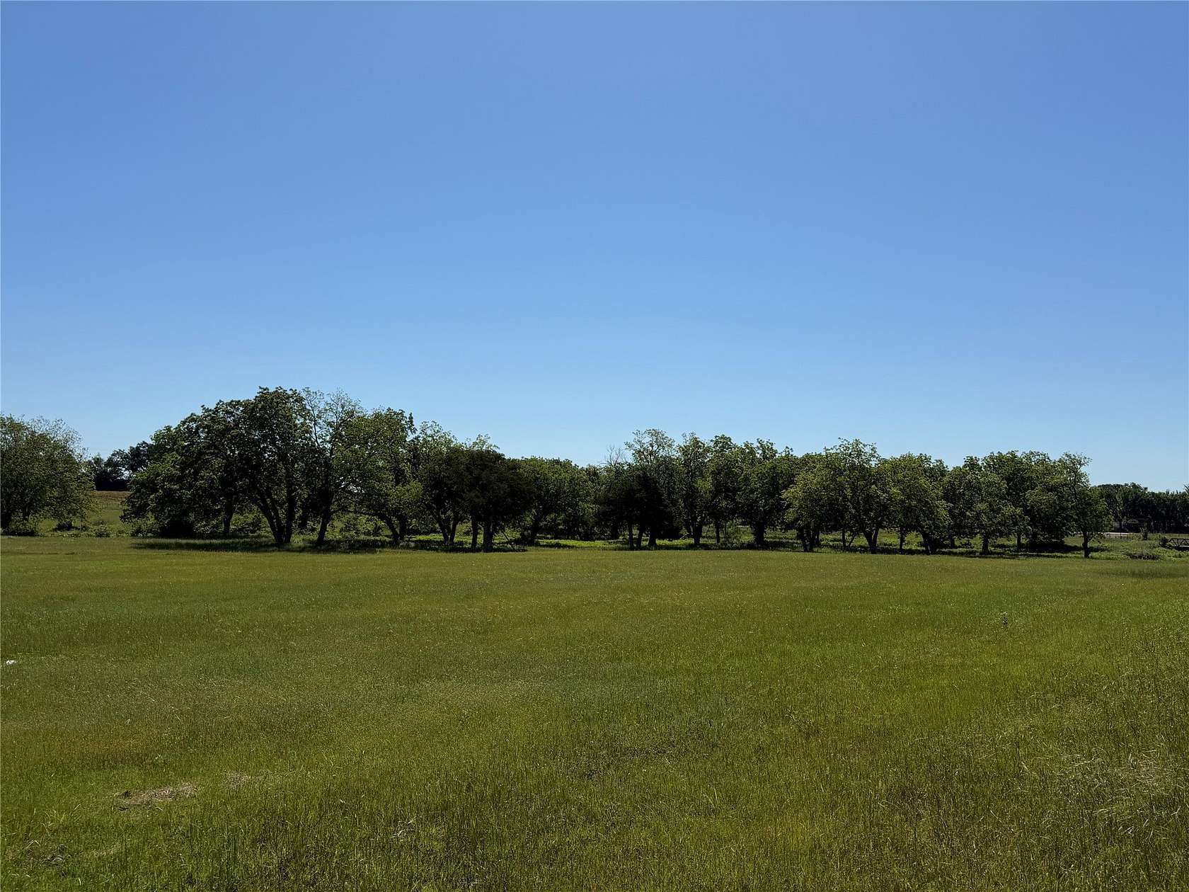 13 Acres of Land for Sale in Whitesboro, Texas