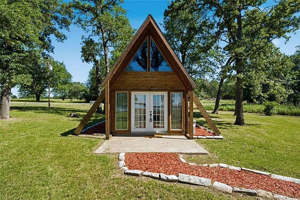 0.5 Acres of Land with Home for Sale in Groesbeck, Texas