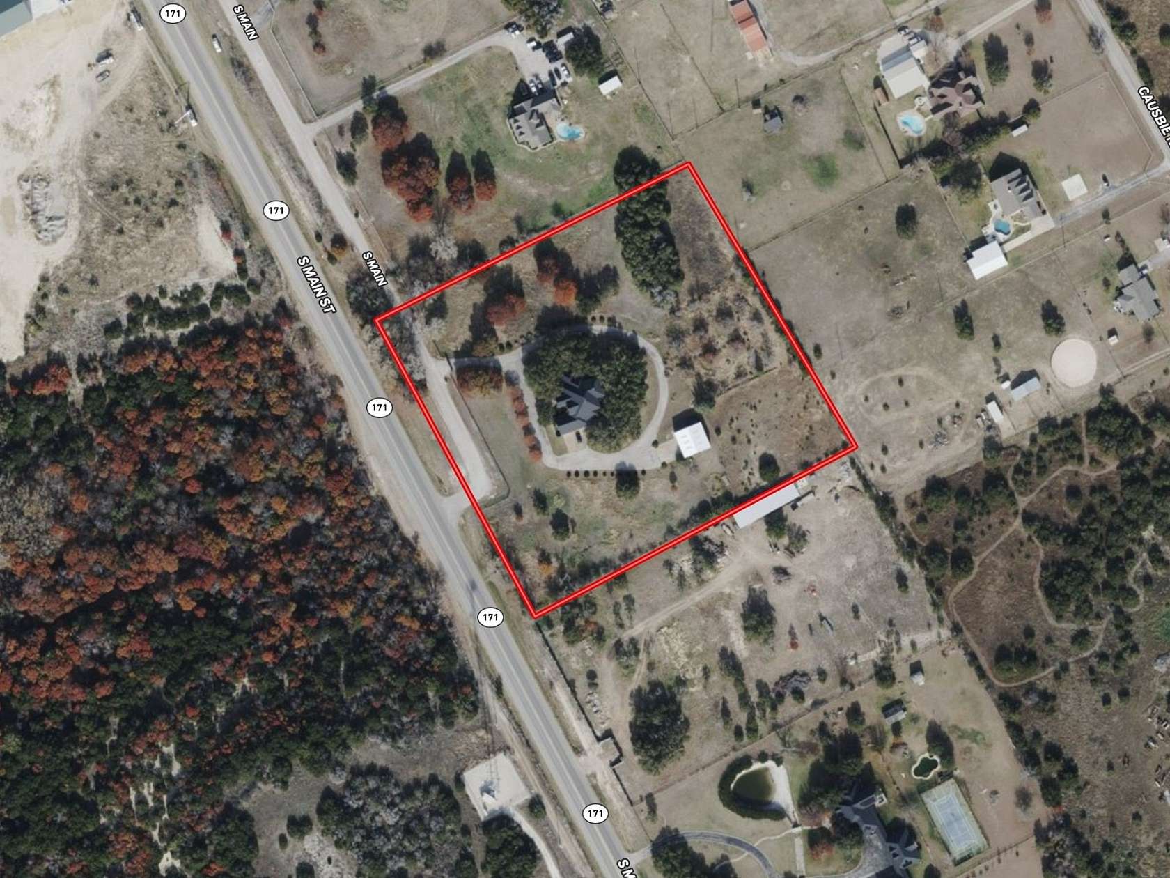 6 Acres of Mixed-Use Land for Sale in Weatherford, Texas
