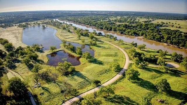 1 Acre of Residential Land for Sale in Weatherford, Texas
