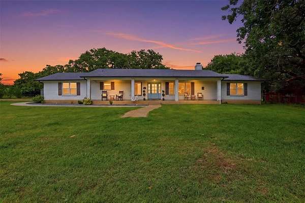 2.88 Acres of Land with Home for Sale in Grandview, Texas