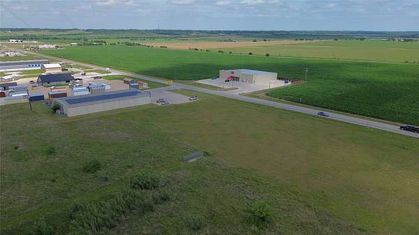 1.26 Acres of Commercial Land for Sale in Itasca, Texas