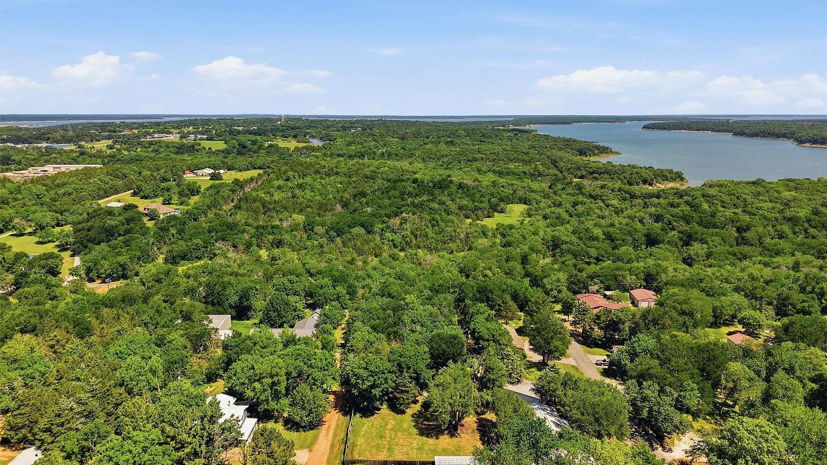 0.66 Acres of Residential Land for Sale in Pottsboro, Texas