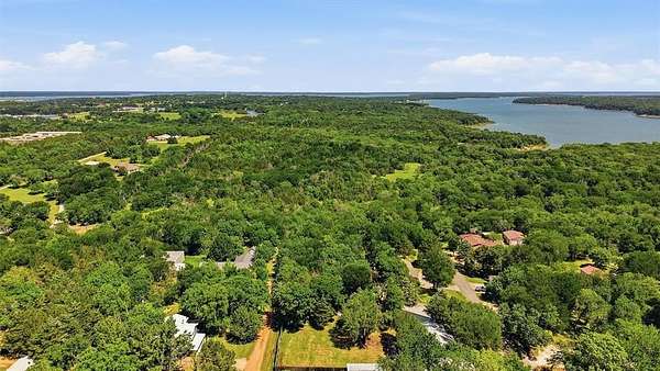 0.66 Acres of Residential Land for Sale in Pottsboro, Texas