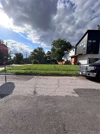 0.15 Acres of Land for Sale in Dallas, Texas