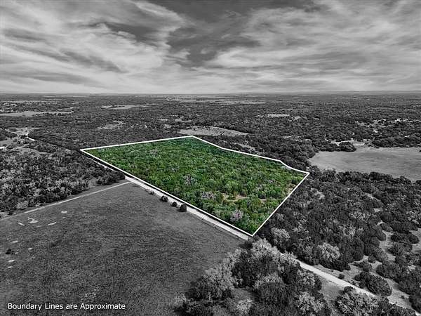 30 Acres of Recreational Land for Sale in Purmela, Texas