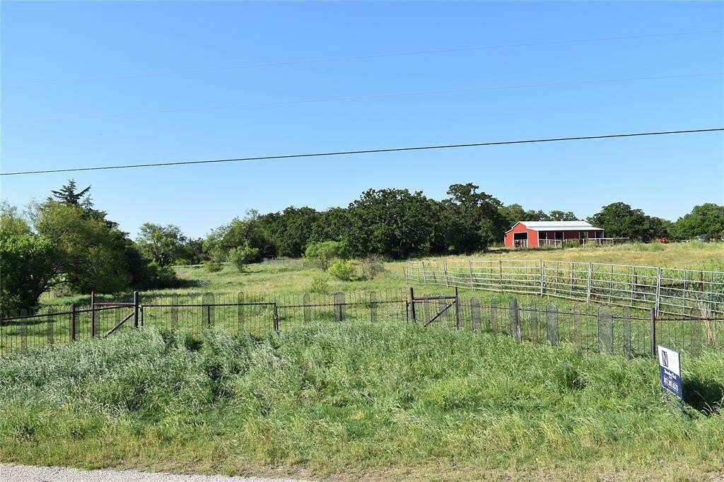 8.56 Acres of Residential Land for Sale in Alvord, Texas