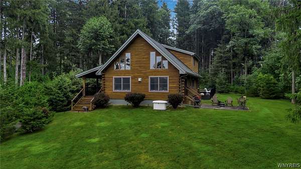 2.48 Acres of Land with Home for Sale in Varysburg, New York