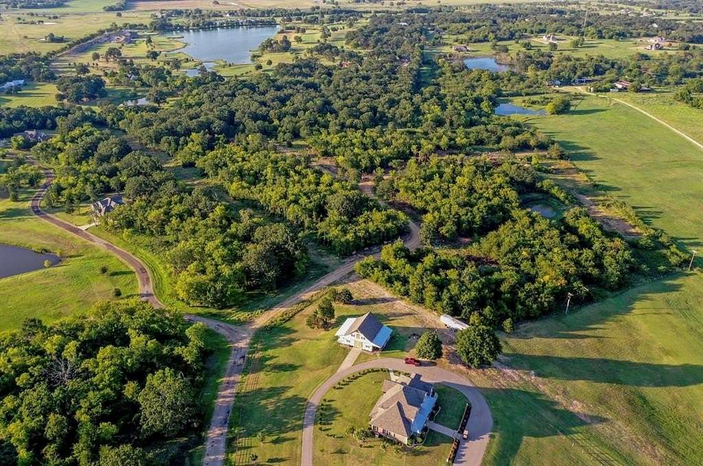 1 Acre of Residential Land for Sale in Sulphur Springs, Texas