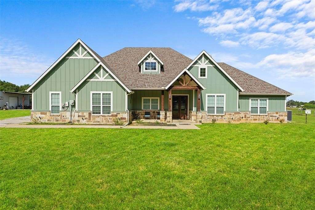 3 Acres of Land with Home for Sale in Kemp, Texas