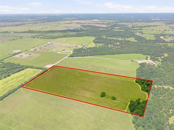 27 Acres of Land for Sale in Alvarado, Texas