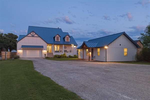 1.78 Acres of Land with Home for Sale in Azle, Texas