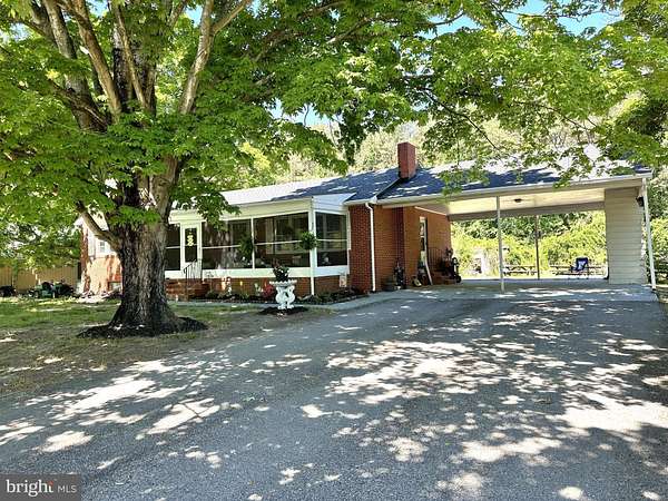 2.3 Acres of Improved Mixed-Use Land for Sale in Greensboro, Maryland