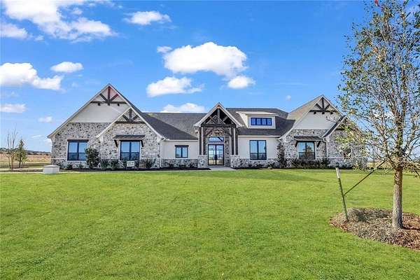 2 Acres of Land with Home for Sale in Aledo, Texas