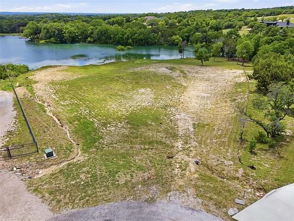2.53 Acres of Residential Land for Sale in Weatherford, Texas