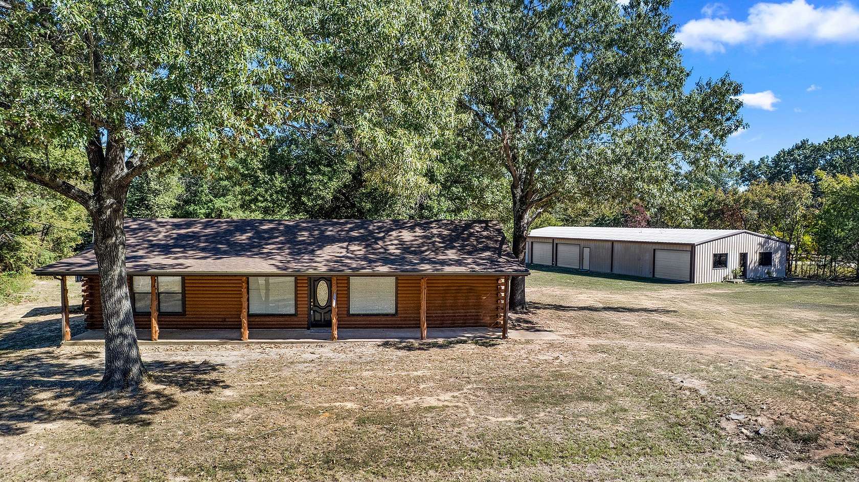 3.51 Acres of Land with Home for Sale in Alba, Texas