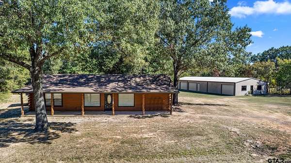 3.5 Acres of Land with Home for Sale in Alba, Texas