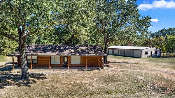 3.51 Acres of Land with Home for Sale in Alba, Texas