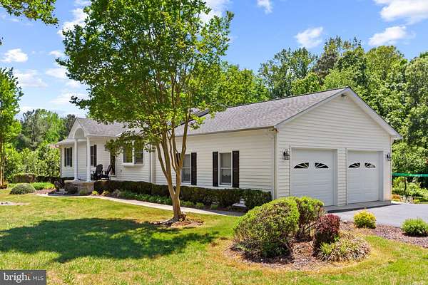 3.9 Acres of Land with Home for Sale in Park Hall, Maryland