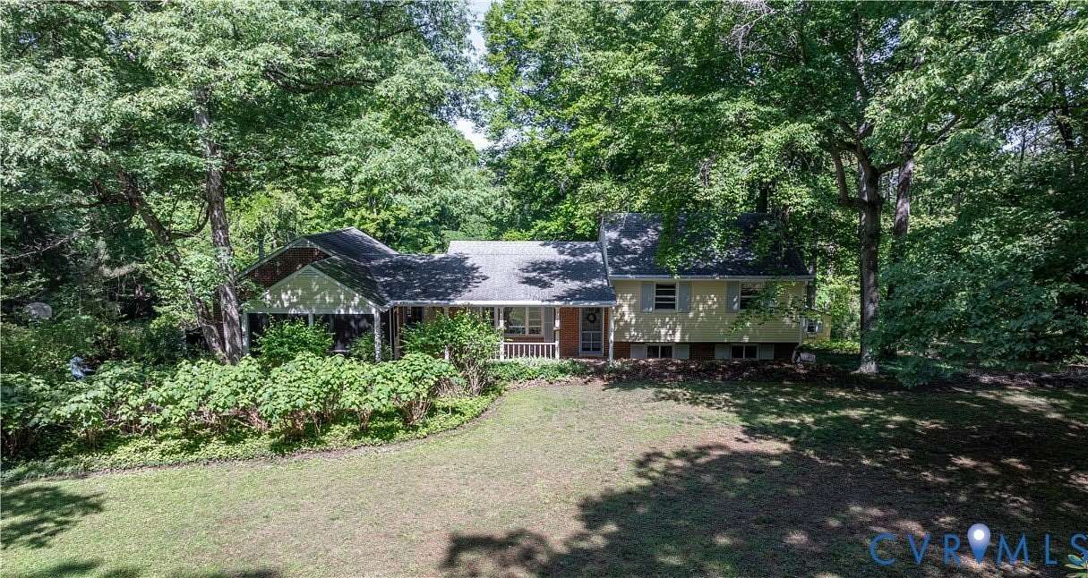 5.2 Acres of Land with Home for Sale in Ashland, Virginia