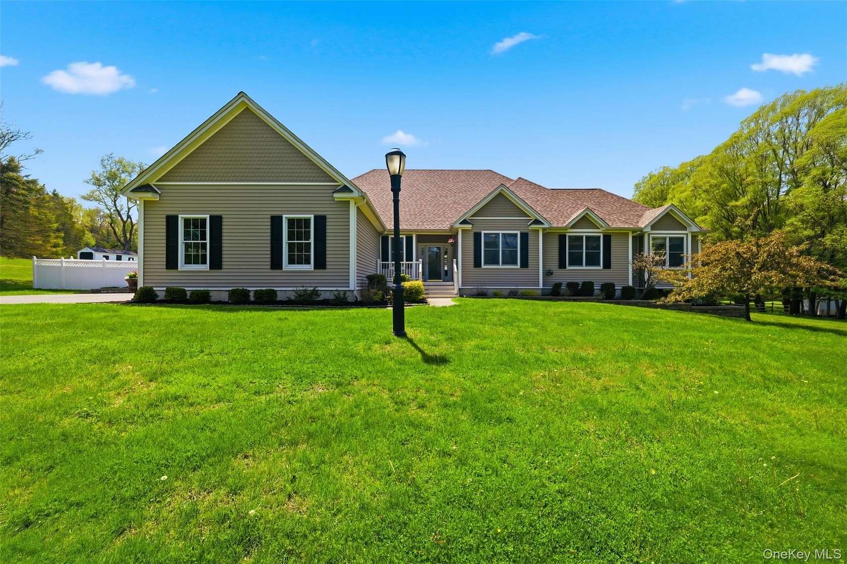2.2 Acres of Land with Home for Sale in Warwick, New York