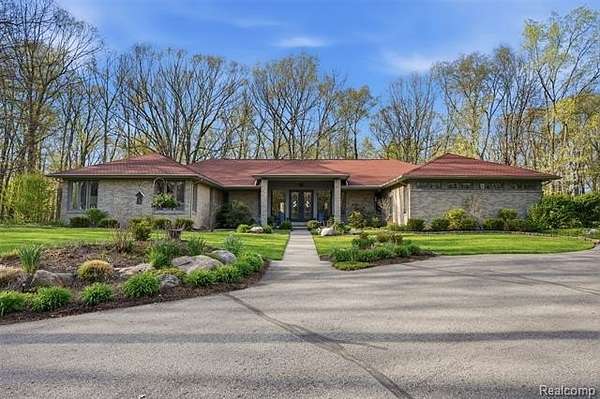 5 Acres of Land with Home for Sale in Milford, Michigan
