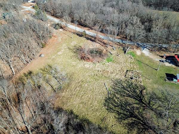 10 Acres of Recreational Land for Sale in Washburn, Missouri
