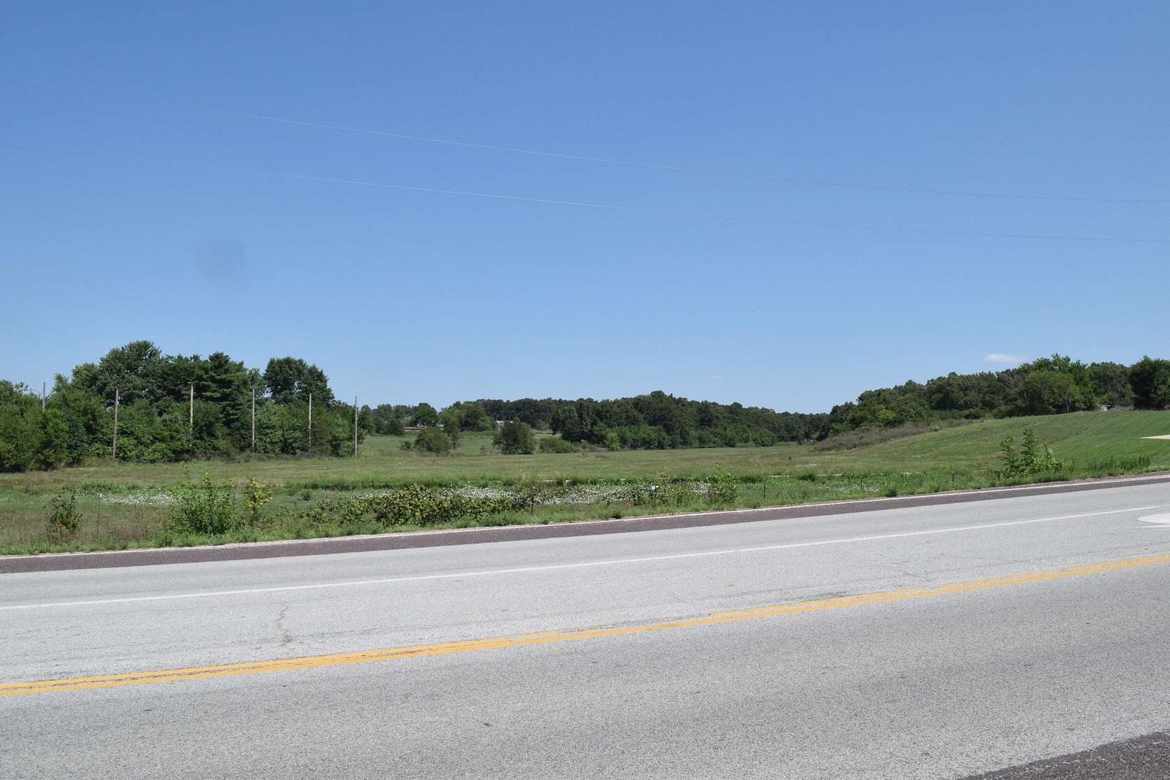 12.8 Acres of Land for Sale in Monett, Missouri