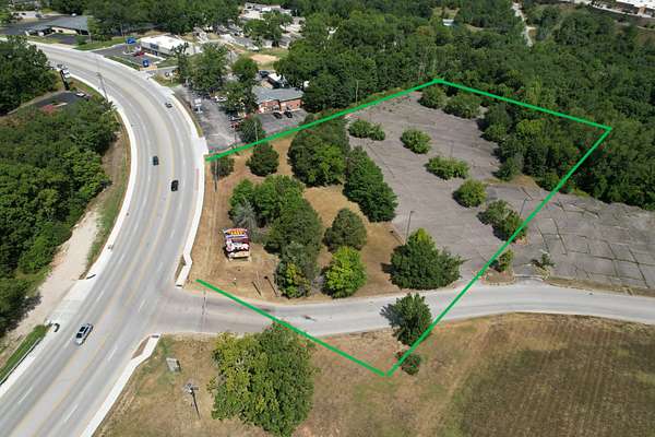 4 Acres of Commercial Land for Sale in Branson, Missouri