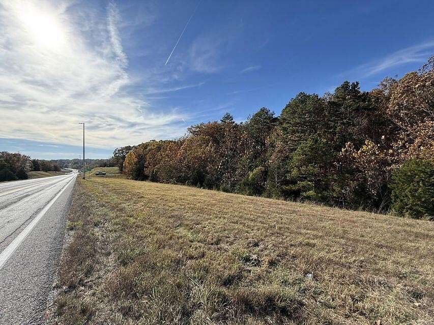4.49 Acres of Mixed-Use Land for Sale in Houston, Missouri