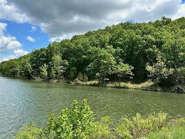 2.59 Acres of Land for Sale in Horseshoe Bend, Arkansas