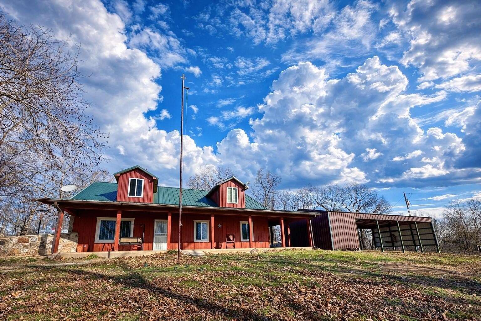 32.8 Acres of Land with Home for Sale in Alton, Missouri