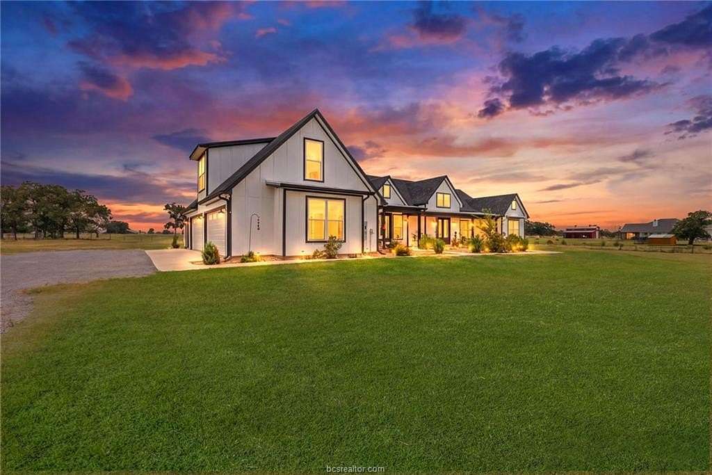 20 Acres of Land with Home for Sale in North Zulch, Texas