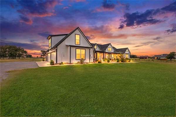 20 Acres of Land with Home for Sale in North Zulch, Texas