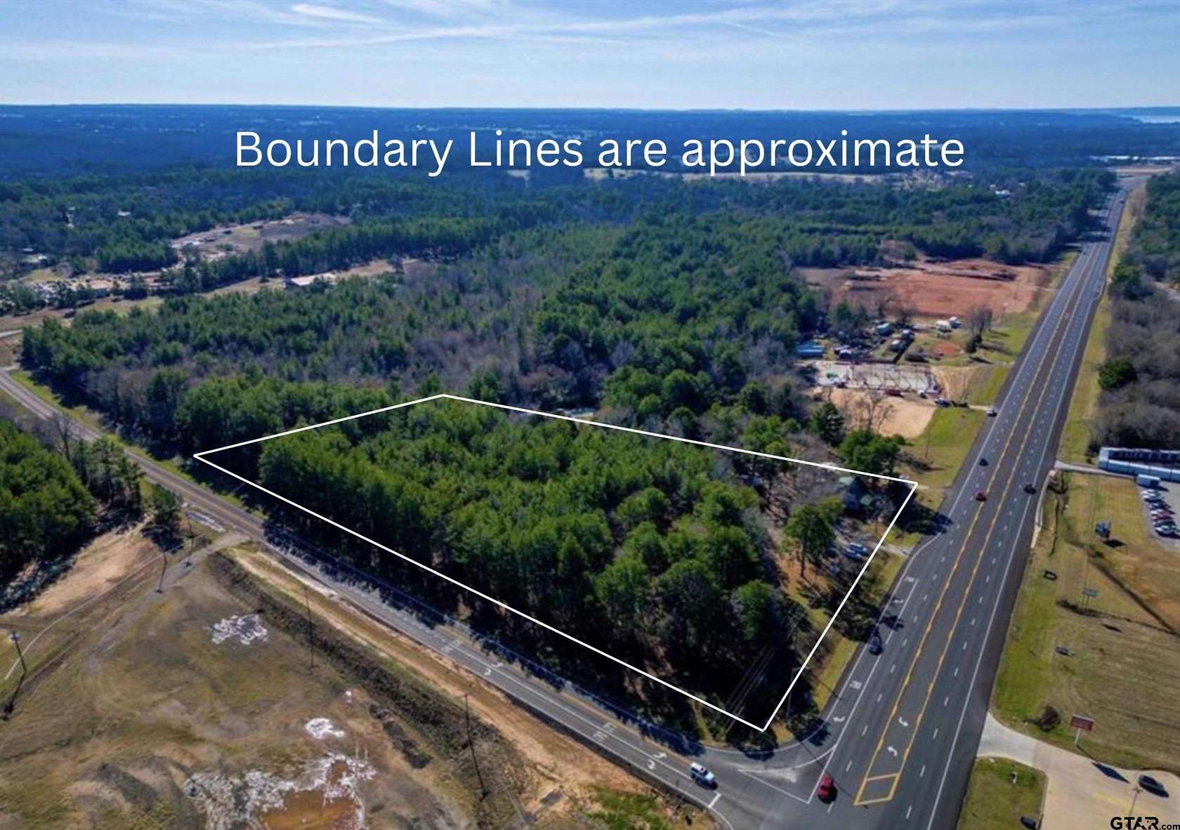 5.49 Acres of Improved Commercial Land for Sale in Flint, Texas