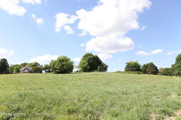 0.89 Acres of Residential Land for Sale in Madisonville, Tennessee