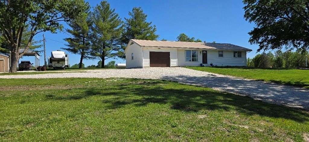 9.7 Acres of Land with Home for Sale in Macon, Missouri