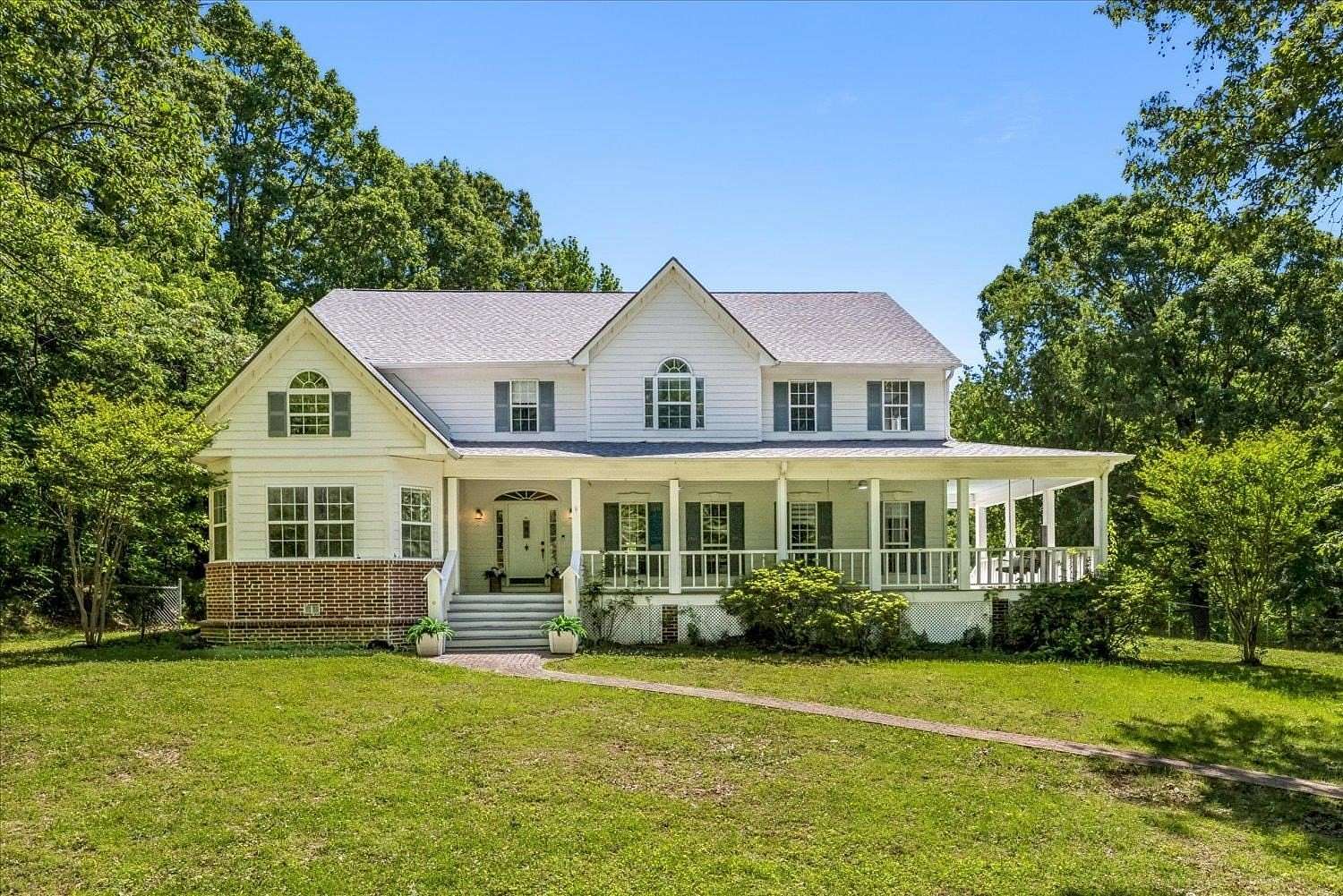 3.35 Acres of Land with Home for Sale in Cordova, Tennessee