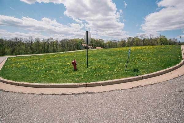 0.44 Acres of Residential Land for Sale in Neillsville, Wisconsin