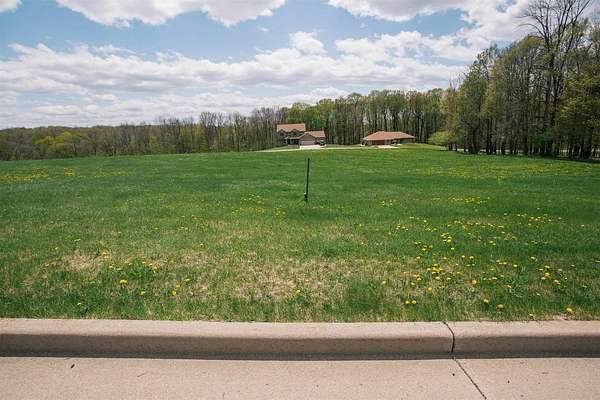 0.44 Acres of Residential Land for Sale in Neillsville, Wisconsin