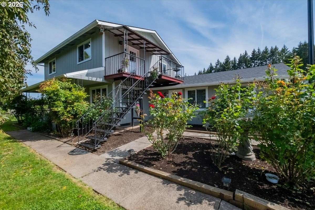 3 Acres of Land with Home for Sale in Corvallis, Oregon