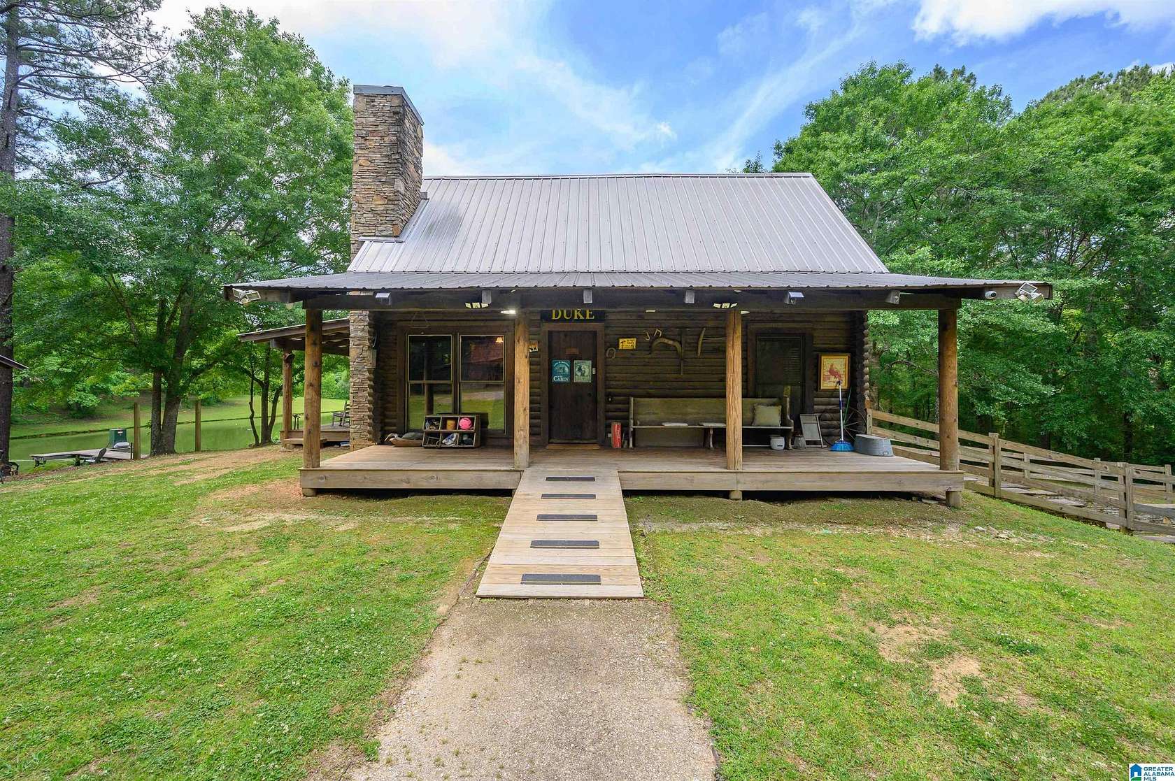 8 Acres of Land with Home for Sale in Hueytown, Alabama