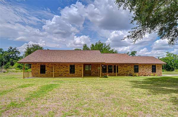 2.84 Acres of Land with Home for Sale in Plant City, Florida