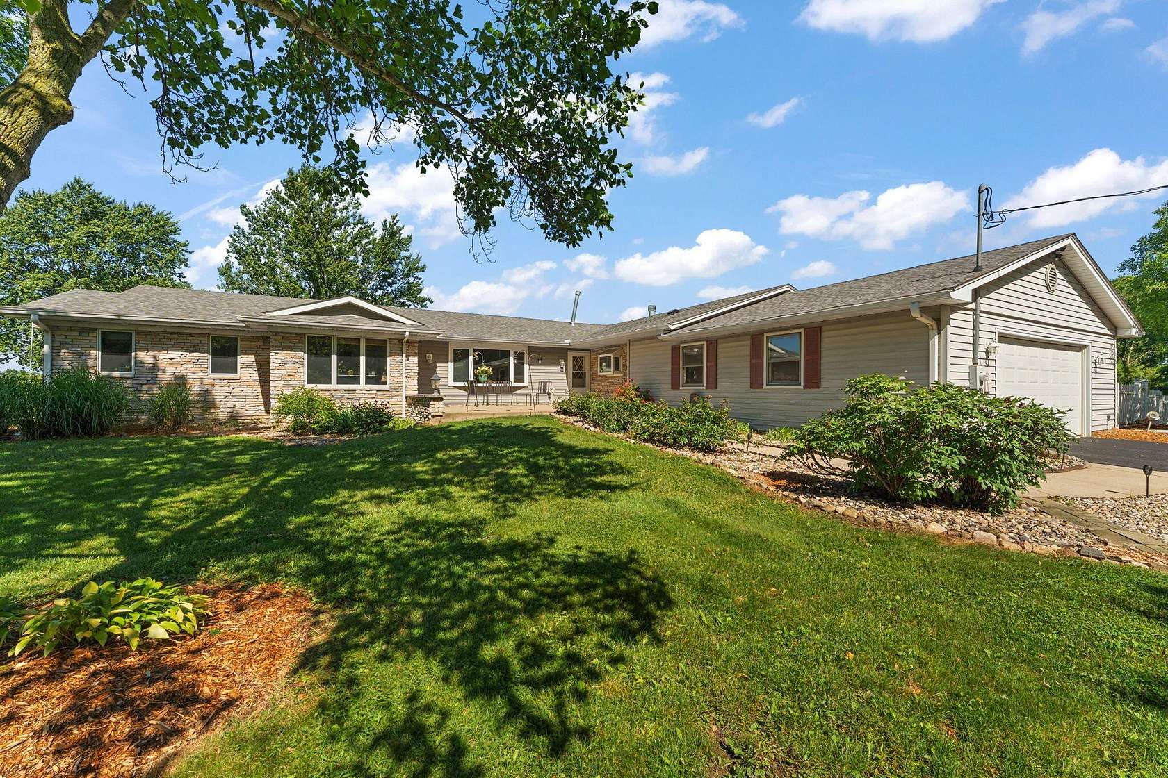 5.88 Acres of Land with Home for Sale in Valparaiso, Indiana