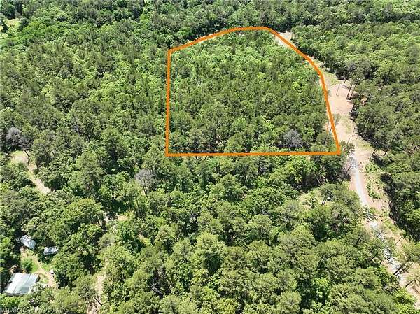 5 Acres of Land for Sale in Le Flore, Oklahoma