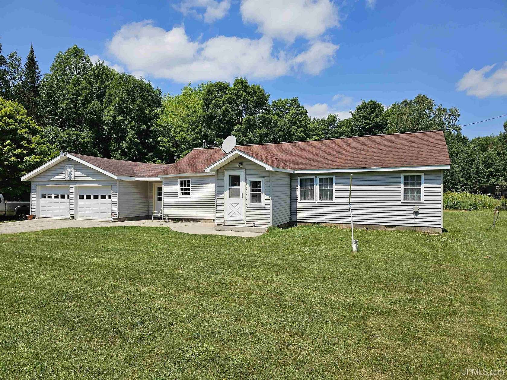 4 Acres of Land with Home for Sale in Gulliver, Michigan