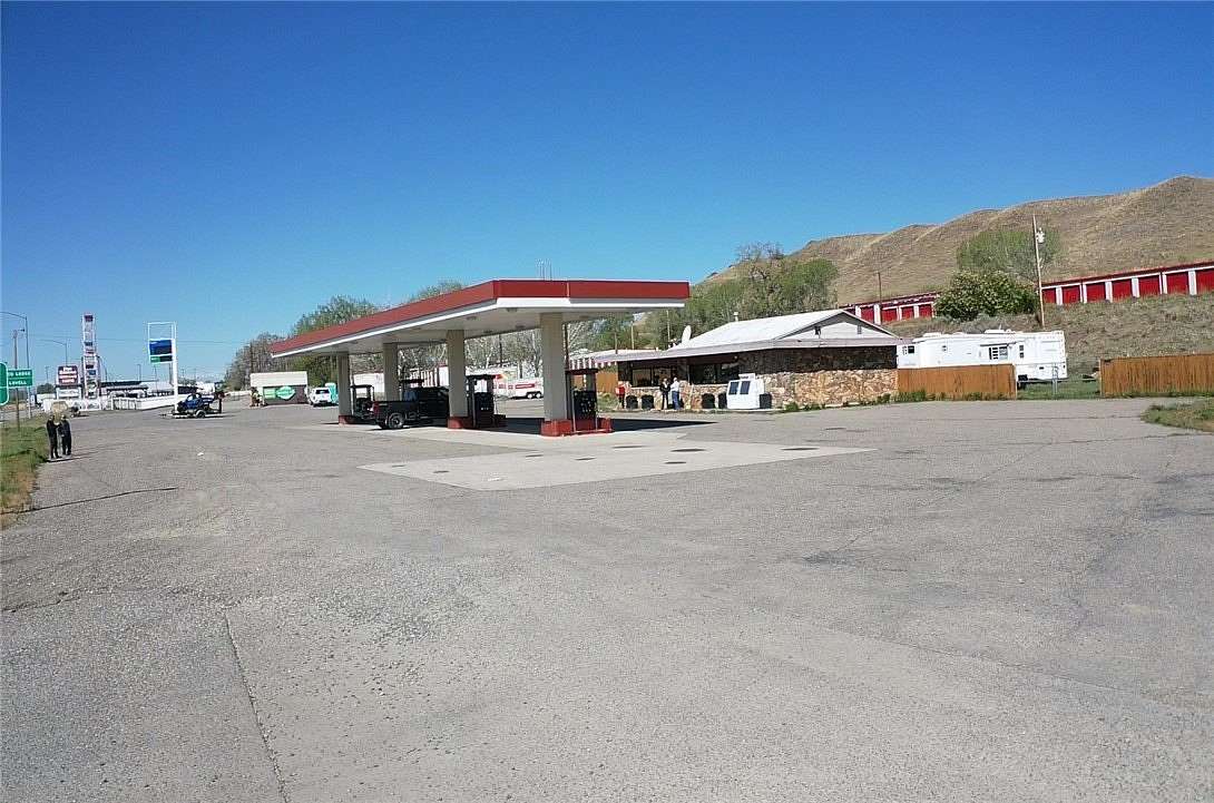 1.8 Acres of Improved Mixed-Use Land for Sale in Joliet, Montana