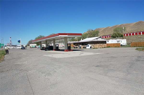 1.8 Acres of Improved Mixed-Use Land for Sale in Joliet, Montana