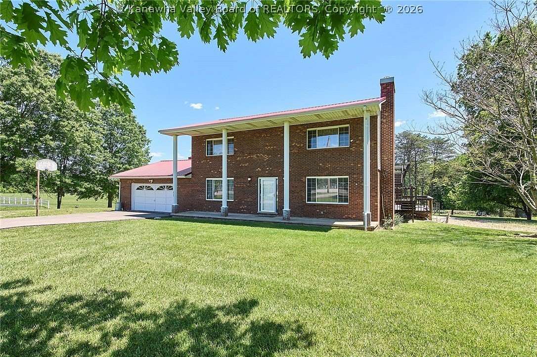 1.7 Acres of Land with Home for Sale in Buffalo, West Virginia